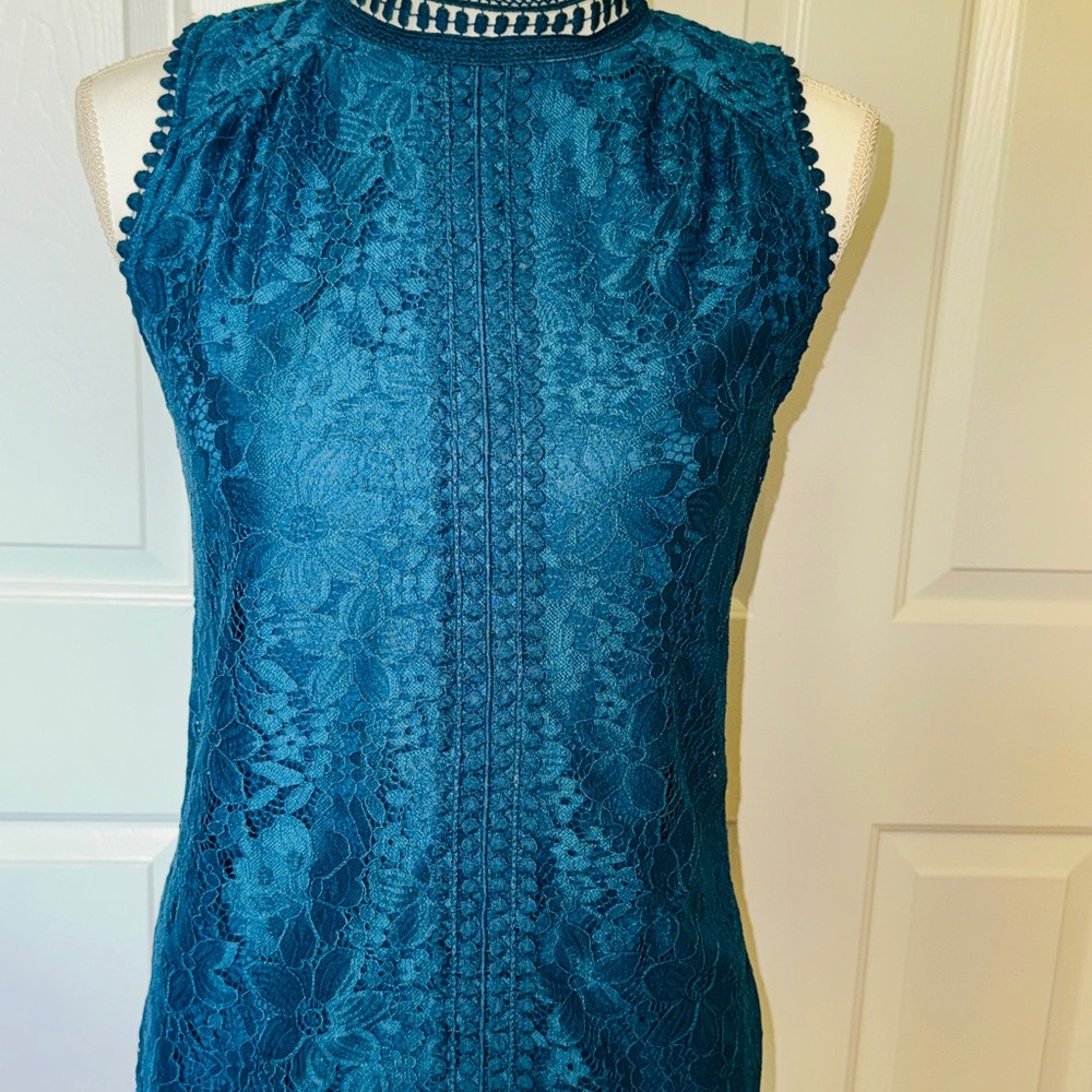 Gable & Gauge Teal Lace Blouse Small Petite | High Neck Sleeveless Elegant